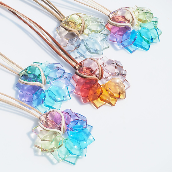 #ガラスフェス
2026年1月23日・24日開催！

フェスSpecial！を紹介します✨

着せ替え万華鏡、ガラスの雫　☆かぷり～す☆

「限定カラーを制作！」

当店の人気作品を中心にガラスフェスSpecial！限定カラーをご用意。
ひと味違った限定カラーお楽しみください！