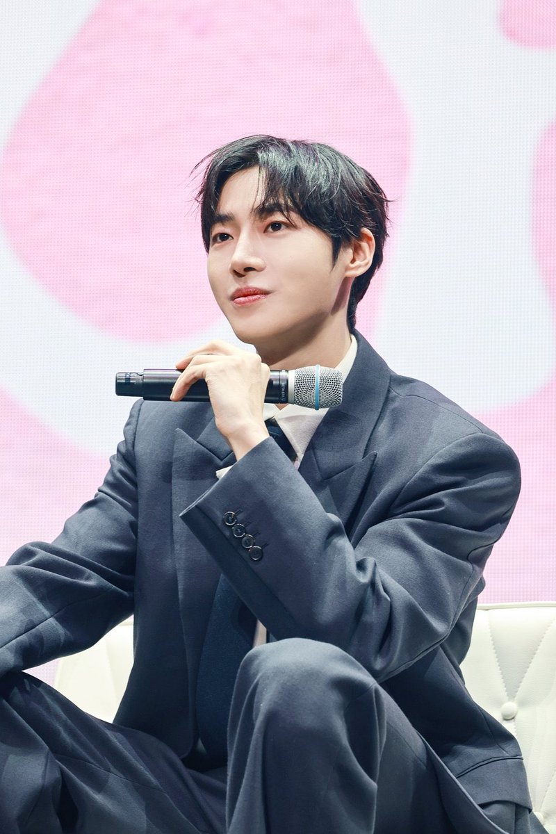 𝙬𝙤𝙤 tweet media