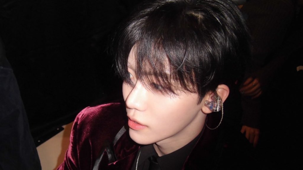 luminajaem's tweet image. congrats na jaemin for having the prettiest, perfect jawline ever