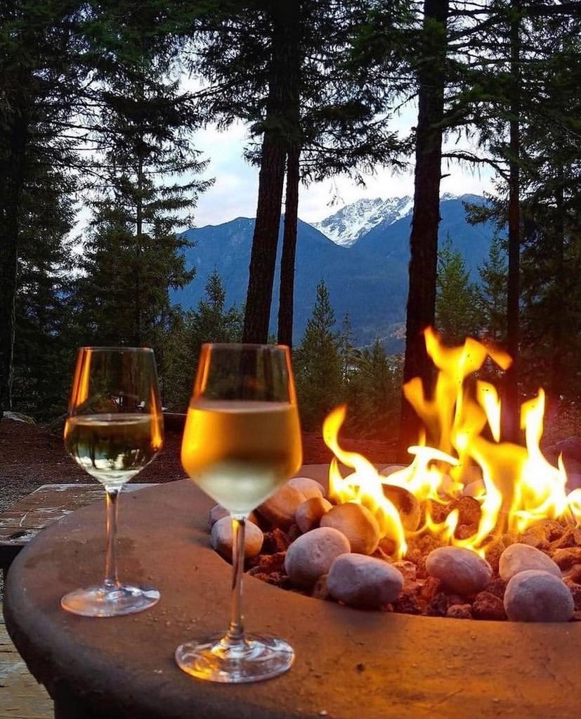 viewserene's tweet photo. 🌲⛰️✨ https://t.co/TbOh10oumd