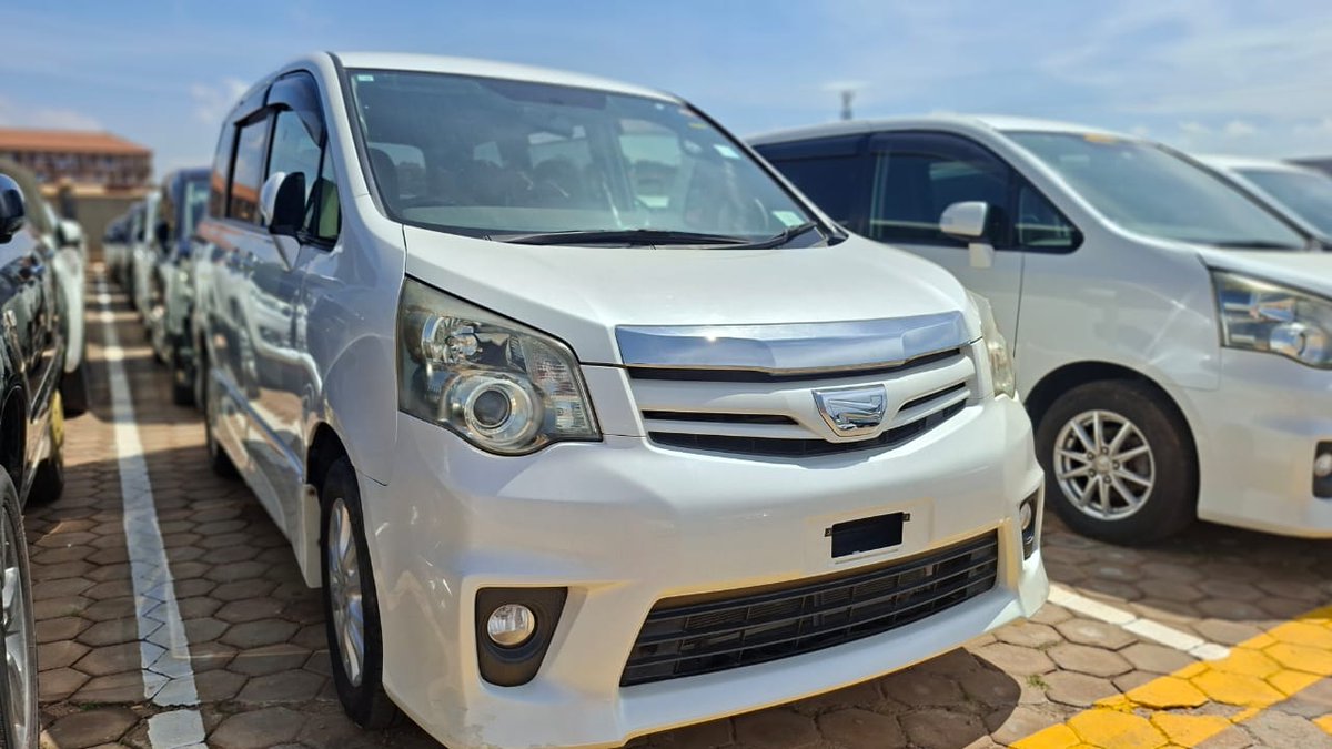 DokitaSharon's tweet image. Hello, kindly like my post/repost, my client could be on your wall.
Thank you. 💕
0775721536/ 0701928170 or WhatsApp
Sienta at 26.8m
Toyota Fielder at 34.5m
Toyota Noah (2010-2011): 37-39M
Wish 2010 model at 32m
Rumion 2010-2012 model at 32-35m
Toyota Vanguard at 52m
Impreza…