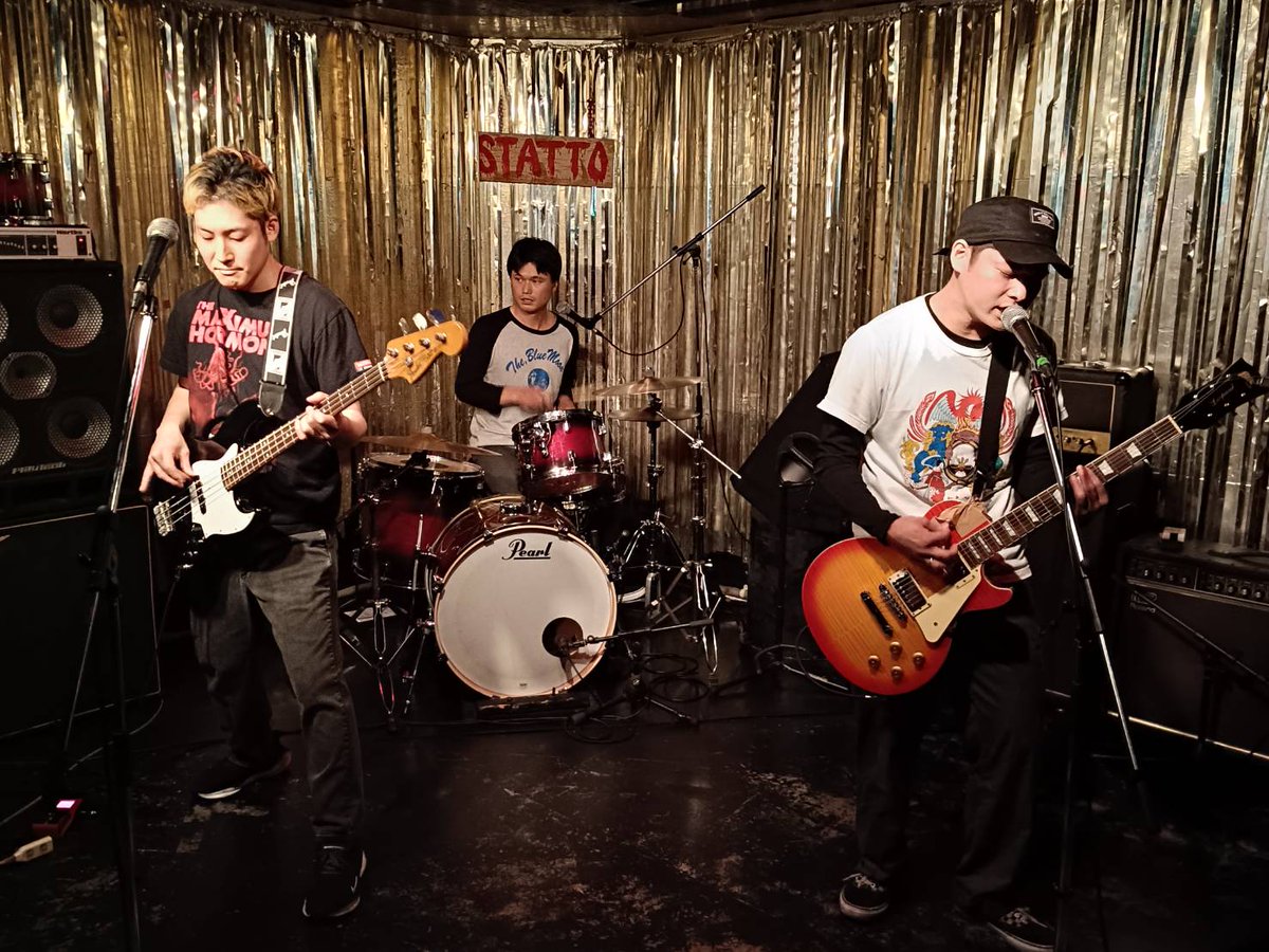 monkey39714's tweet photo. 改めまして12/27年末STATTO大爆発9日目!!

皆々様ありがとうございました!!💥💨

今年のライブはこれにて終了!!
今年は多くの方に出会いお世話になりました。
また来年2026年もよろしくお願い致します!!!🐒 https://t.co/ndQnvv26nZ