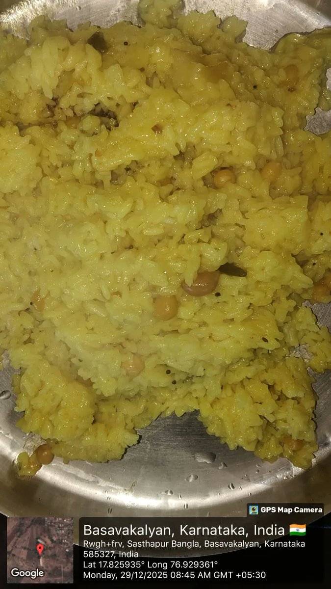 MdrsBc's tweet photo. Breakfast  #SocialAudit_SWDMeals #SocialWelfare_Karnataka https://t.co/NZToAjiZlO