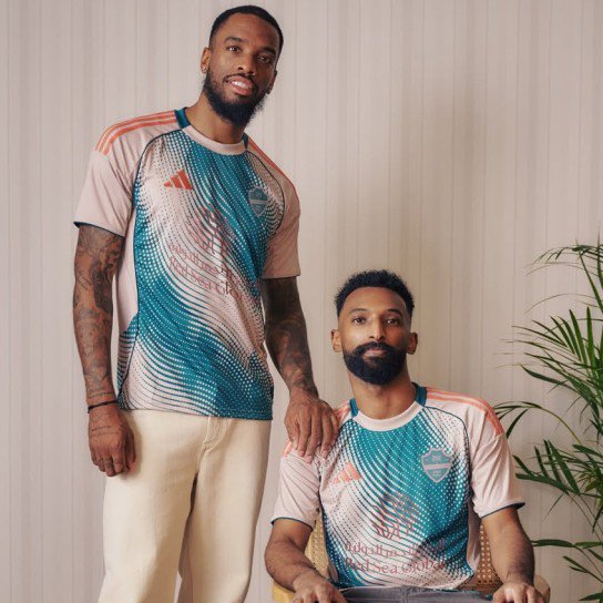 サウジ アルアハリ ユニフォーム 24/25