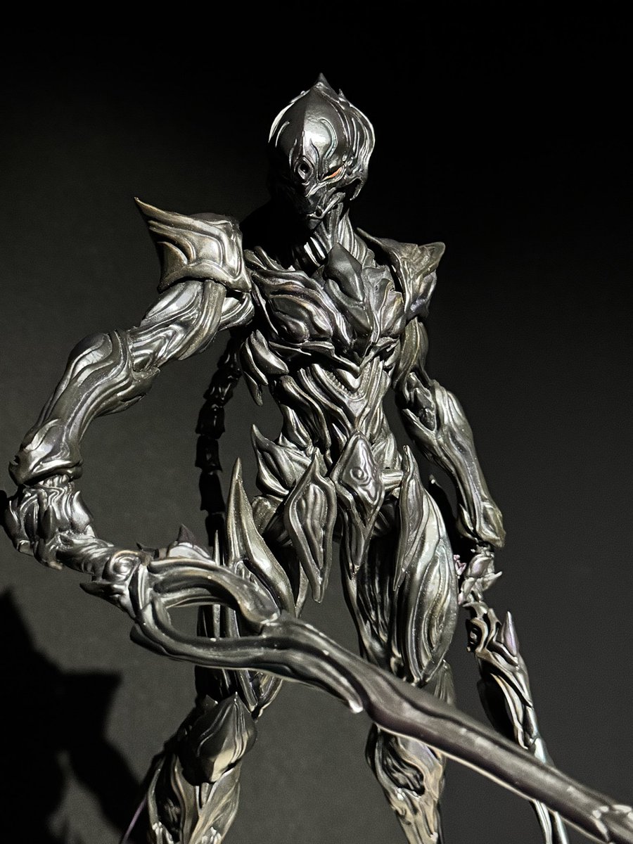 RYO@ねんど星人 (@nendoseizin1987) ⁄ Posts ⁄ X レッドキング 胸像