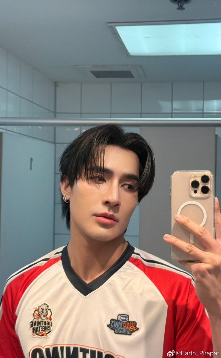 badbboss's tweet image. cogan