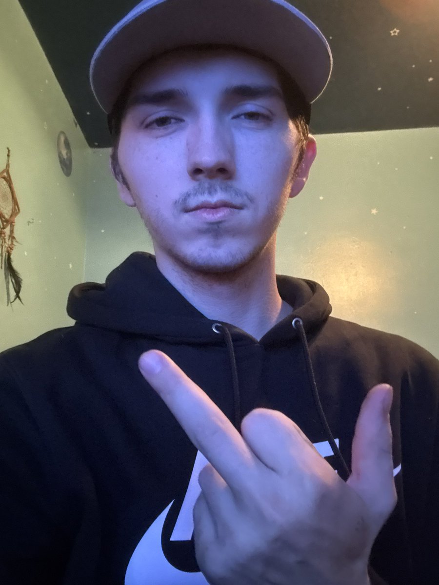 MFazing's tweet image. Just a reminder that your a pathetic loser