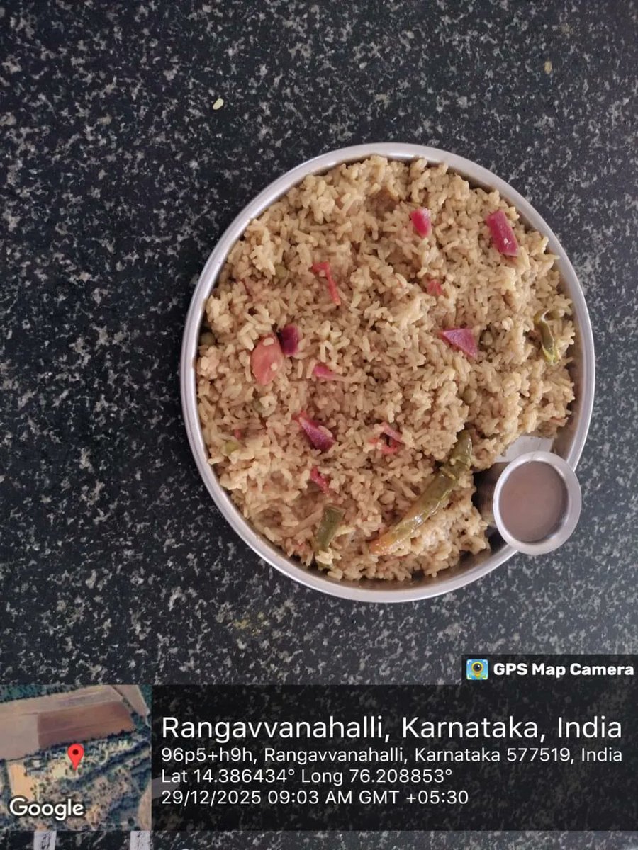 mdrs31's tweet photo. Today breakfast  #SocialAudit_SWDMeals #SocialWelfare_Karnataka https://t.co/xy96hQunSg