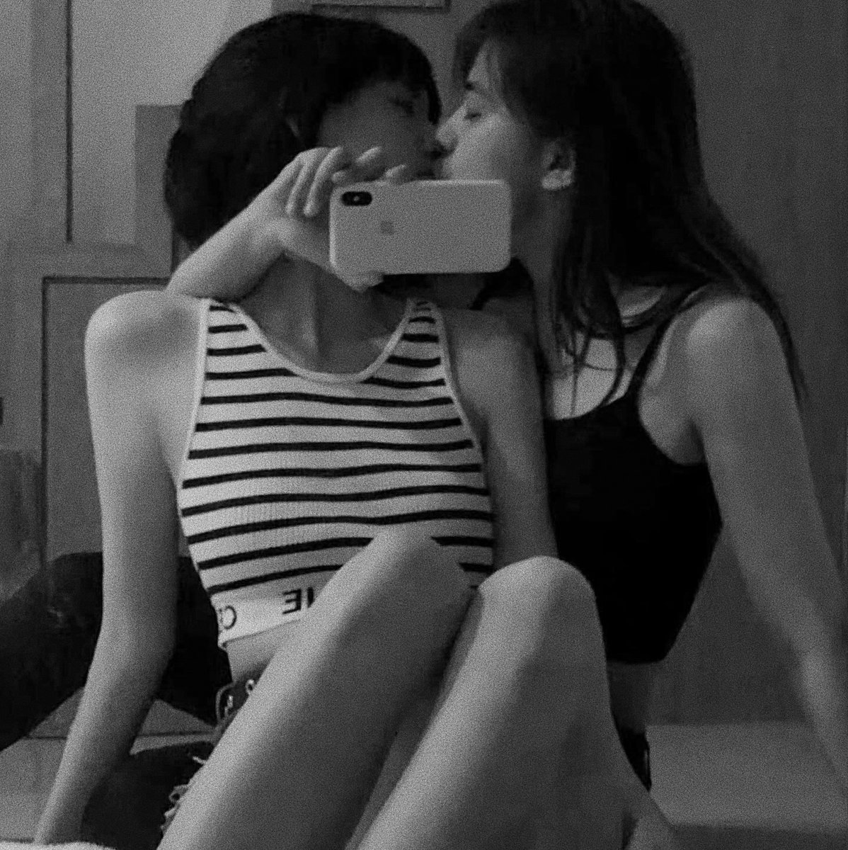 Kiki 🐶💬🌸 tweet media