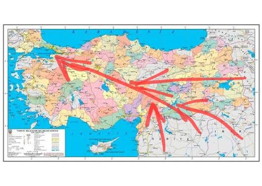 ‼️Konu çok vahim...
Yıllar boyunca Türkiye'ye elini kolunu sallaya sallaya girip #Yalova'ya kadar gelip burada saatlerce polisle çatışacak kadar silah ve mühimmat yığınağı yapan teröristlerden kim sorumlu?
Mit ve İçişlerine bağlı istihbarat birimlerinden bir istifa gelecek mi