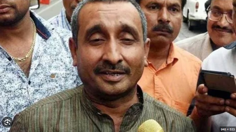 सेंगर की जमानत पर रोक
हाईकोर्ट के आदेश पर रोक लगाई
सुप्रीम कोर्ट ने रोक लगाई
'कुलदीप सेंगर को बेल नहीं मिलेगी'
CBI की याचिका पर सेंगर को नोटिस
दो हफ्तों में नोटिस का जवाब देने को कहा
सेंगर को पब्लिक सर्वेंट नहीं माना
4 हफ्ते बाद फिर होगी सुनवाई
#KuldeepSinghSengar