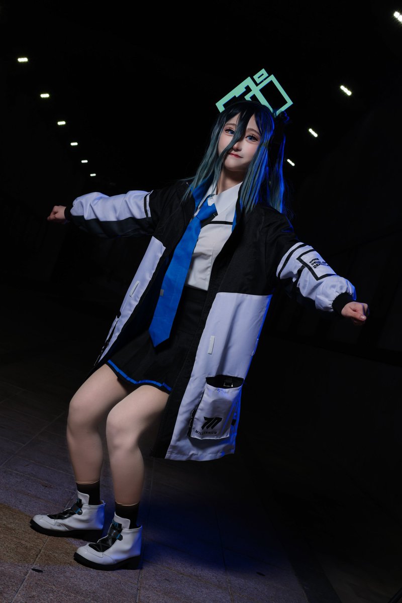 ⚠️Cosplay

「모모이가 아리스에게 "티배깅"에 대해서 알려줬습니다! 게임에서 진 상대에게 더욱 노력하라고 힘을 북돋어주는 제스쳐입니다! 정말 멋진 문화입니다!」

12월 서울 코믹월드
블루아카이브 - 텐도 아리스
📸 <a href="/kongkonge100/">오다뮤✷</a>

#블루아카이브 #ブルアカ #BlueArchive #天童アリス #cosplay