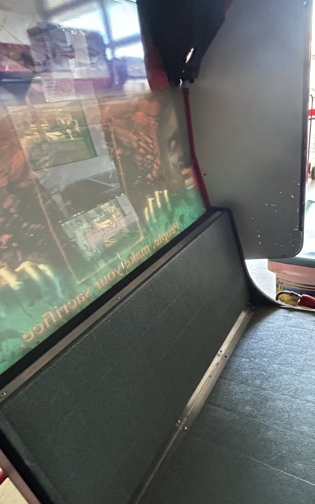 通りすがりのゲームプレイヤー tweet media