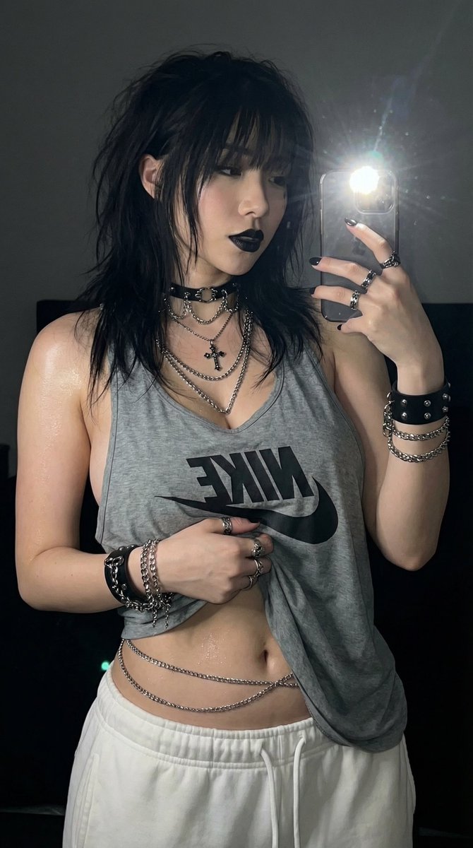 Asian goth girl aesthetic
