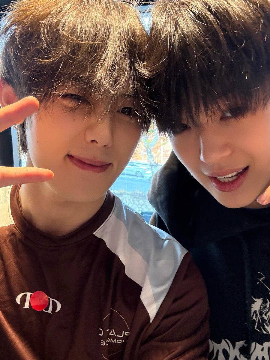 콩! tweet media