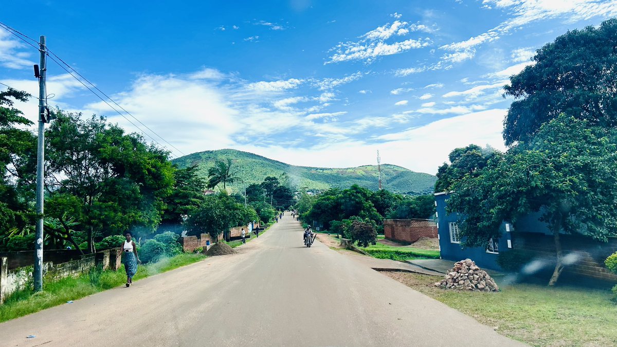 You can laugh at Easterners for running away from a dead Shaka. But when these people came, they made sure to select one of the best parts of Zambia to settle in. #Chipata #Zambia
