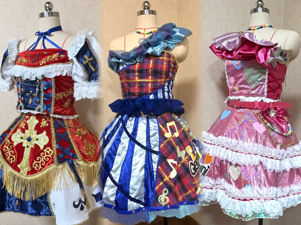 ⟡.* アイカツ 衣装 °・*:.。.☆ スノープリンセスコーデ ∥ 氷上