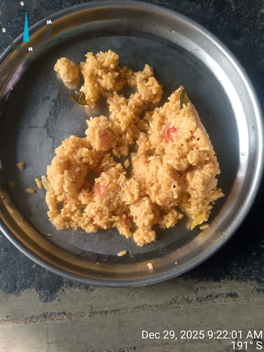 dbrs817's tweet photo. Tiffin  #SocialAudit_SWDMeals #SocialWelfare_Karnataka https://t.co/PmUFJDrcRI