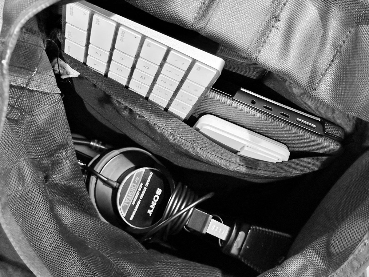 年末年始は機材持ちこんで実家へ。重い。。