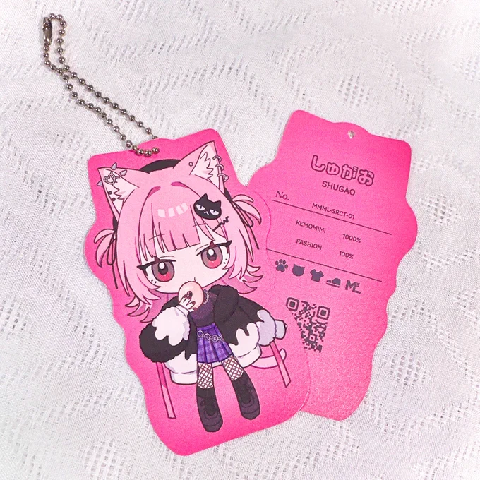 コミケ用に新しく作った名刺です!今回も服の下げ札風にしてみました コミティアの時の名刺と並べてもいい感じです