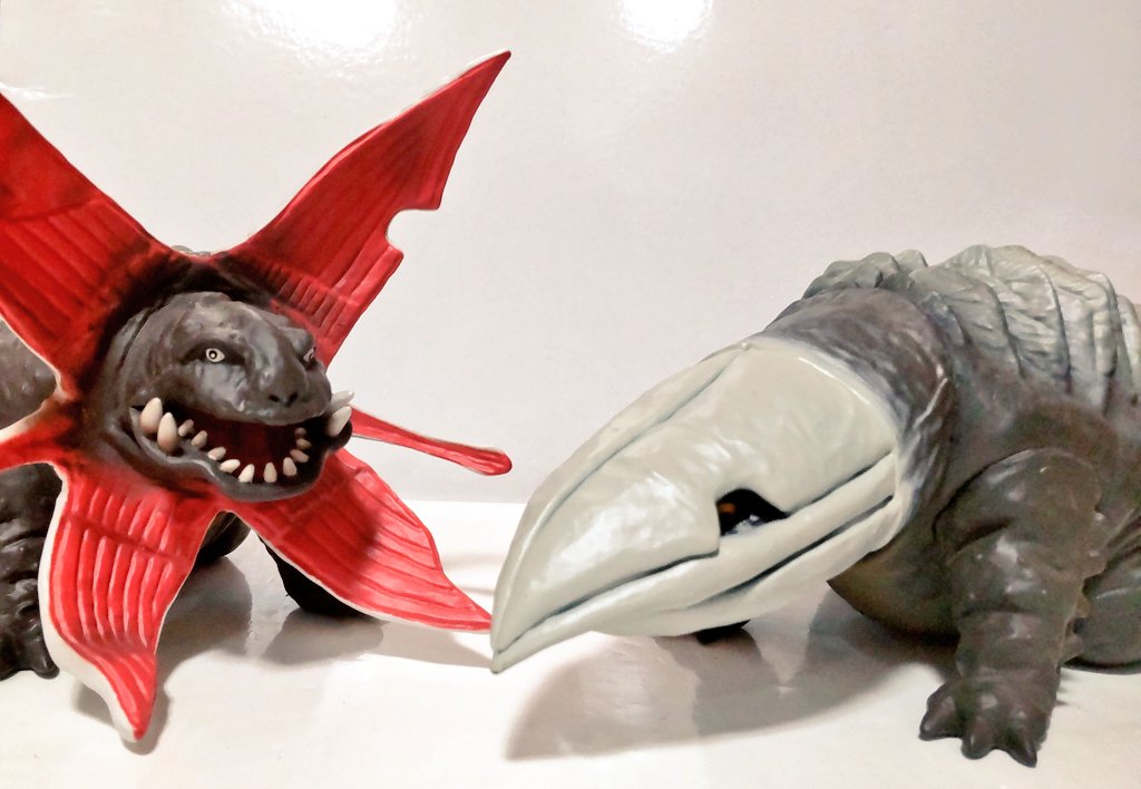 ウルトラマン 60周年の来年に向け、多数の怪獣ソフビが発表された一方