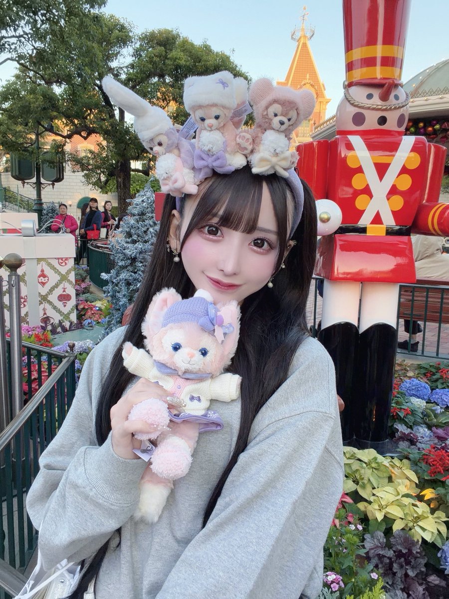 香港ディズニー、トンチキカチューシャあって超可愛い💖好きなキャラ詰め合わせた🎶 https://t.co/VCXgsoWVV7