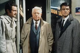 merlinpapin3's tweet photo. Ce soir sur @ParisPremiere le Film #LePacha de Georges Lautner (1968) avec Jean Gabin Dany Carrel Jean Gaven André Pousse Gérard Buhr Maurice Garrel Robert Dalban

Quinquin, un gangster redoutablement prévoyant, s'empare du précieux chargement d'un fourgon, en dépit des motards qui le gardaient, avant de se débarrasser violemment de la plupart de ses complices. Parallèlement, un policier, l'inspecteur Gouvion, trouve la mort dans des circonstances mal éclaircies. Un suicide, dit-on dans les milieux bien informés. Le commissaire Joss, dont Gouvion était l'ami, en doute. Une rapide enquête le convainc qu'il s'agit plutôt d'un assassinat. L'inspecteur Gouvion avait le tort d'aimer la belle Nathalie, de trop près mêlée aux affaires du milieu. Ulcéré, Joss décide de se passer des lenteurs habituelles de la justice et de faire place nette en suscitant une rivalité meurtrière entre gangs rivaux...

@FredOL69007

❤️si vous aimez