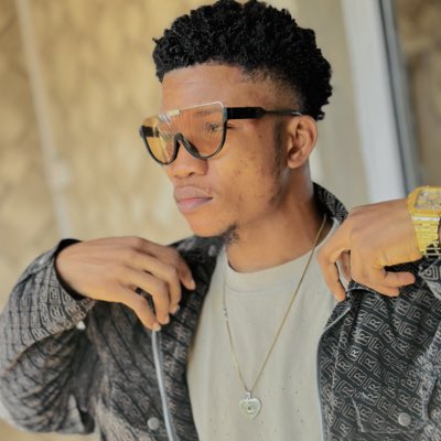 Only1ChamPfx's tweet photo. #NewProfilePic https://t.co/ajkPxmuZGZ