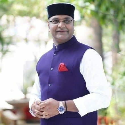 agrawal_seth's tweet photo. मध्यप्रदेश शासन में सहकारिता, खेल एवं युवा कल्याण विभाग मंत्री श्री @VishvasSarang जी को जन्मदिवस की आत्मीय बधाई एवं हार्दिक शुभकामनाएं। 

माँ नर्मदा से आपके उत्तम स्वास्थ्य, सुदीर्घ और यशस्वी जीवन की कामना करता हूँ। https://t.co/irT2MhgFnp