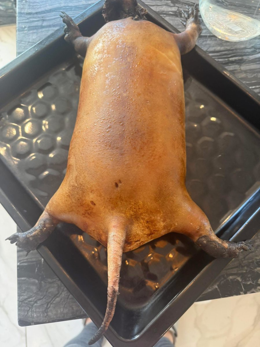 Эрчүүд сэтгэлийн өвдөлтөө чимээгүйхэн тээж, олны дунд нууж, уналтыг ганцаараа л туулдаг.