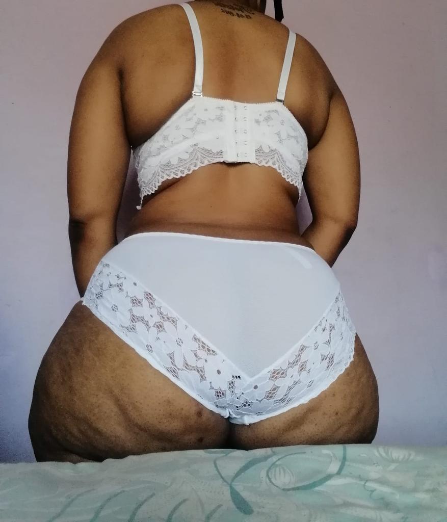Malusi97siza's tweet photo. Beautiful Monday morning...Big ass 49 year old milf from Bloemfontein...
Full videos available 
071 796 4350 whatsaap... https://t.co/JruyKpli2w