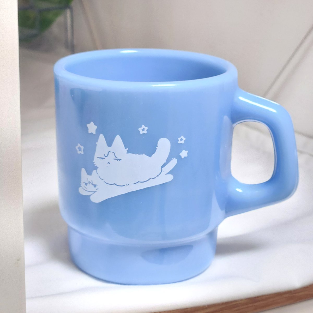 lololo000012's tweet image. 짱려트친들?
이거 재고 1개밖에없어서
디피하기도 애매해가지구~~
혹시 아이소오시는분중에 구매하실분 계신가용가리