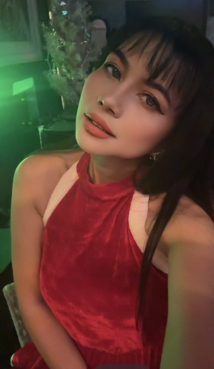 Rustiana_'s tweet image. Be good to people. It always comes back around. Always.