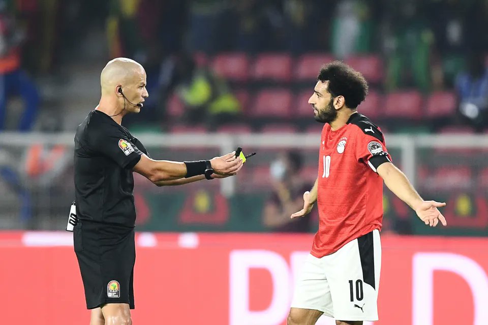 Ntiyiso_Jb's tweet photo. @soccerzela This ref knew fair play did not go with a script https://t.co/l1JIJkGznX