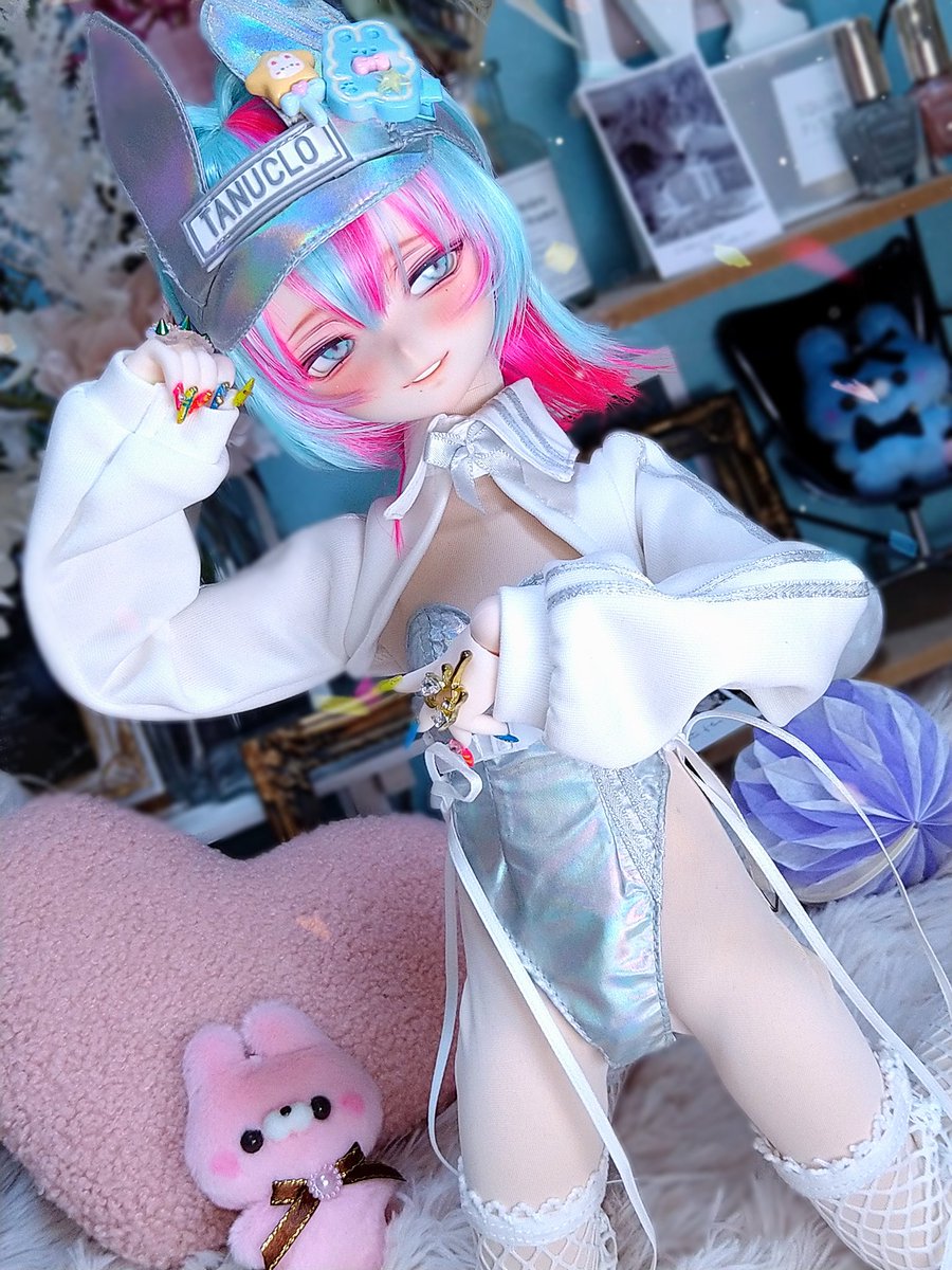 ミロン tweet media