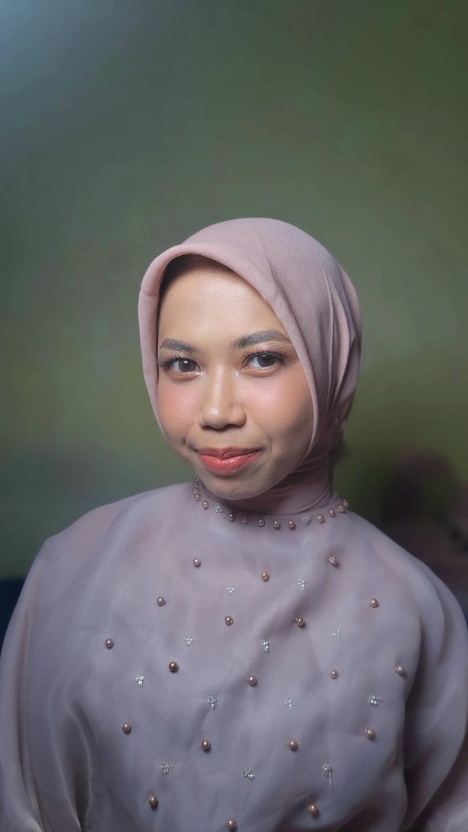 cookierakira's tweet image. if wardah instaperfect were a person😚🩷

mua jkt mua jakarta makeup artist jakarta
