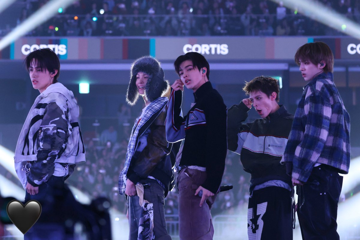 251225 SBS 가요대전
𝙏𝙝𝙚𝙮 𝙖𝙧𝙚 𝘾𝙊𝙍𝙏𝙄𝙎 !!!!!
#성현 #SEONGHYEON #CORTIS #코르티스