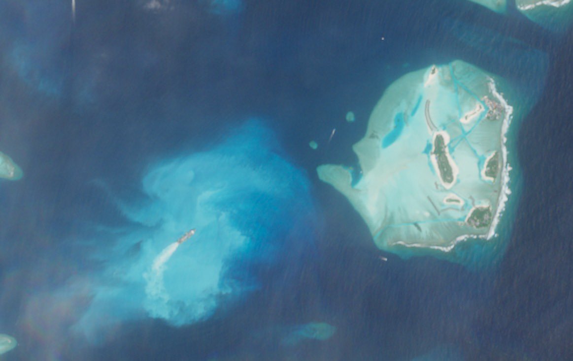 Article 23(d) of our constitution guarantees every citizen the right to a healthy, ecologically balanced environment.

Ongoing environmental destruction isn’t just an env issue, it violates our economic and social rights. It’s a clear violation of Human Rights! 

<a href="/hrcmv/">HRC of the Maldives</a>