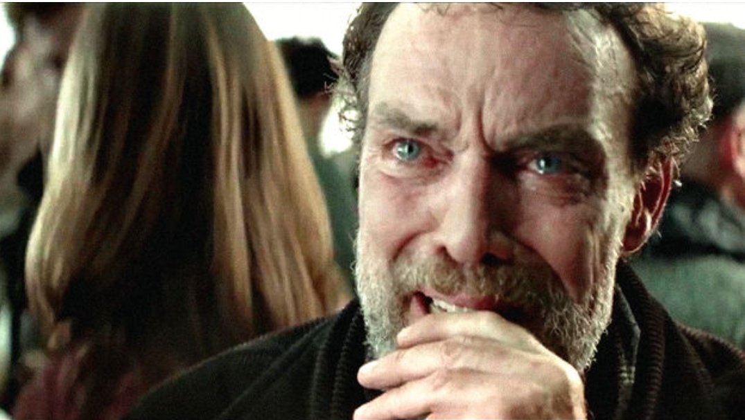 <a href="/laperiodista_es/">laperiodista.es</a> Señores de <a href="/loterias_es/">Loterías del Estado</a>, ésta es la prueba de que sus anuncios simplemente son MENTIRA.

El espíritu de "Antonio el de Bar" jamás ha existido.

Villamanin es la prueba de la codicia.

Vecinos y amigos capaces de destruir el futuro de unos chavales por 8.000 euros.