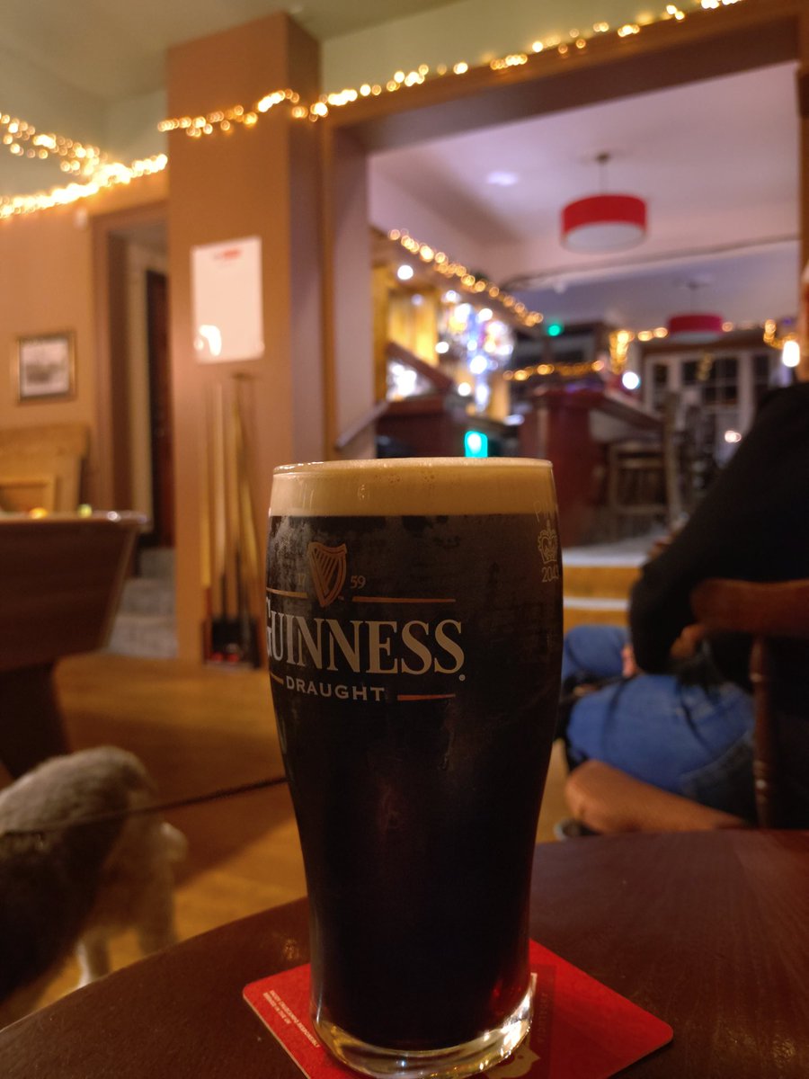 SELondonBoozers's tweet image. Back down in Ramsgate yesterday pleasantly surprised to see Camden Arms back as a boozer. Live football and pool table 👌🏻🍻🍻 #CT11