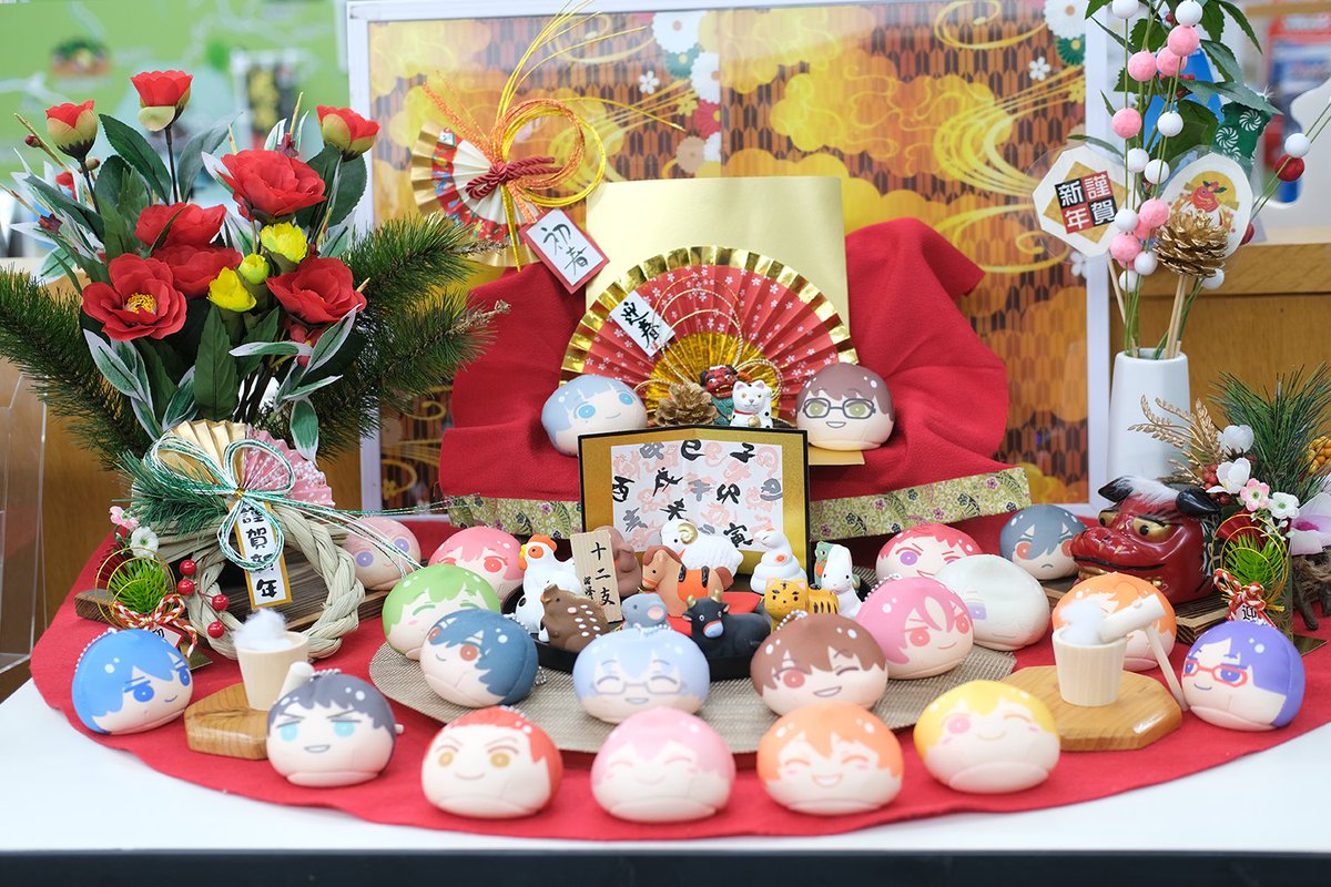 iwamikanko's tweet photo. 2025年も岩美町を愛してくださりありがとうございました！本日で年内の営業を終了し、新年は1月5日から営業します🎍

来年は2階の一部を模様替えし、憩いの場「部室（仮）」を計画中！皆さんと一緒に飾り付けをして完成させたいので、ぜひご協力をお願いします🎨詳細は後日。

それでは良いお年を！🌊 https://t.co/mjPA0Li2kC