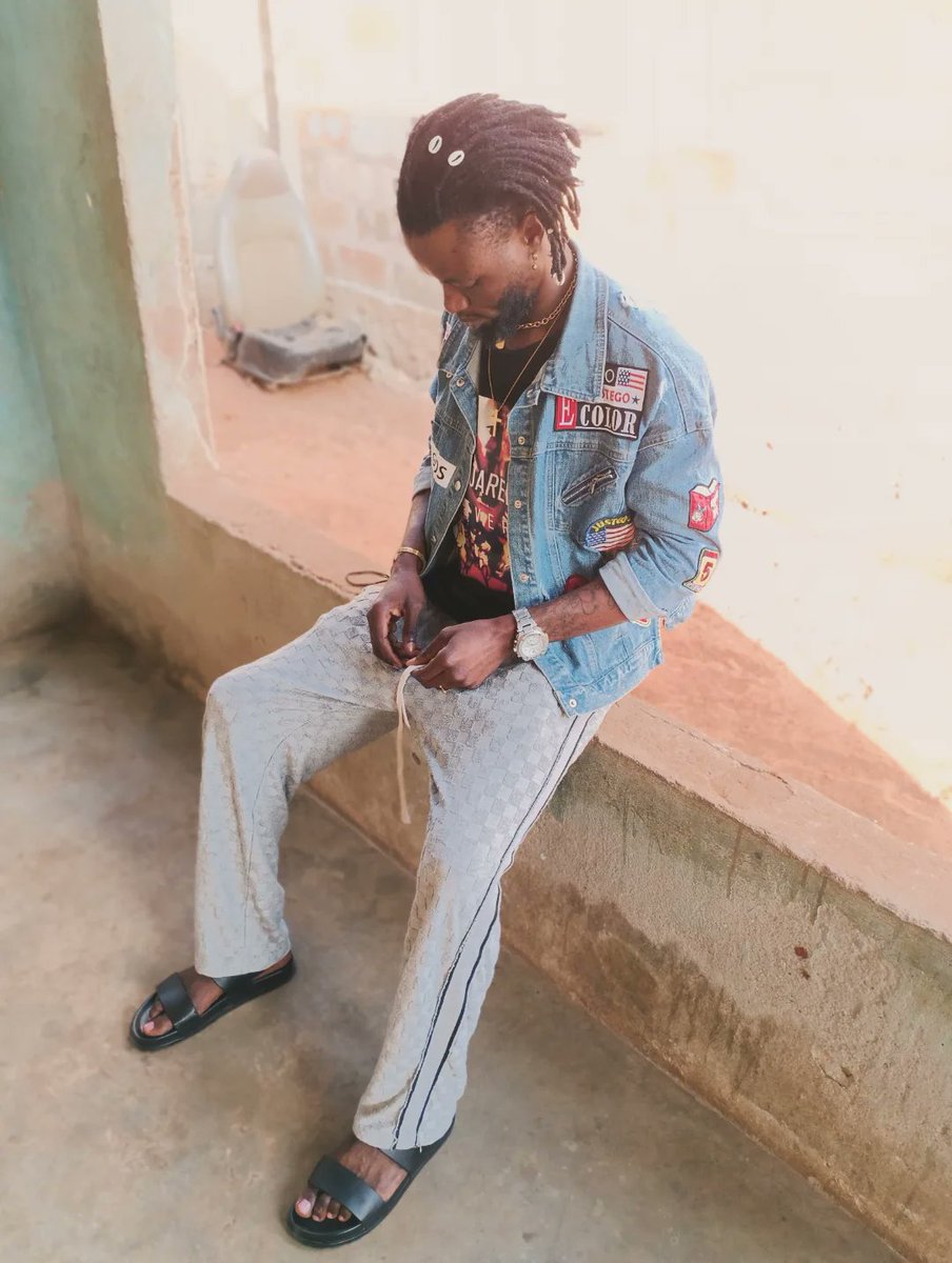 BioPastor's tweet image. A pessoa a partir da qual Deus criou a GBP.