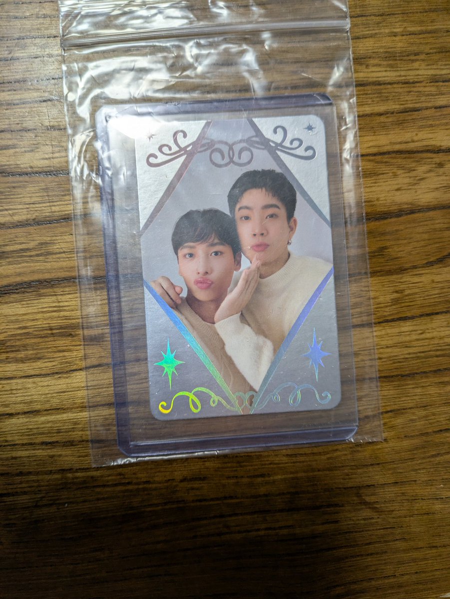 Phuwinくん シークレット シークレット 交換】 譲 写真と引用元 求 phuwin≫pond PP≫seakeen