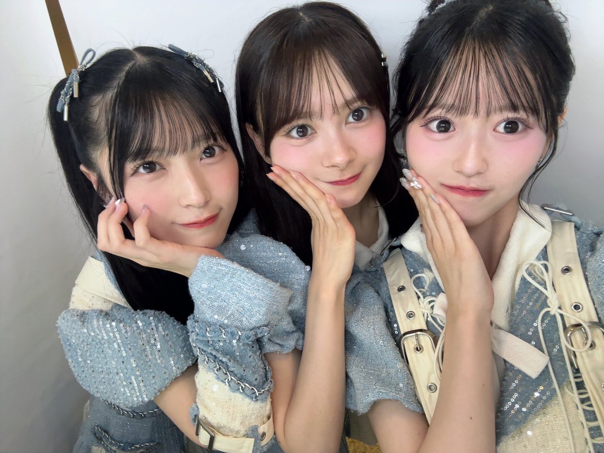 前田敦子はAKBの「顔」
高橋みなみはAKBの「心臓」
大島優子はAKBの「太陽」
だったように

この3人もいつかAKBの「3本柱」になるんだろうな

楽しみだな、これからのAKB48

＃佐藤綺星
＃八木愛月
＃伊藤百花