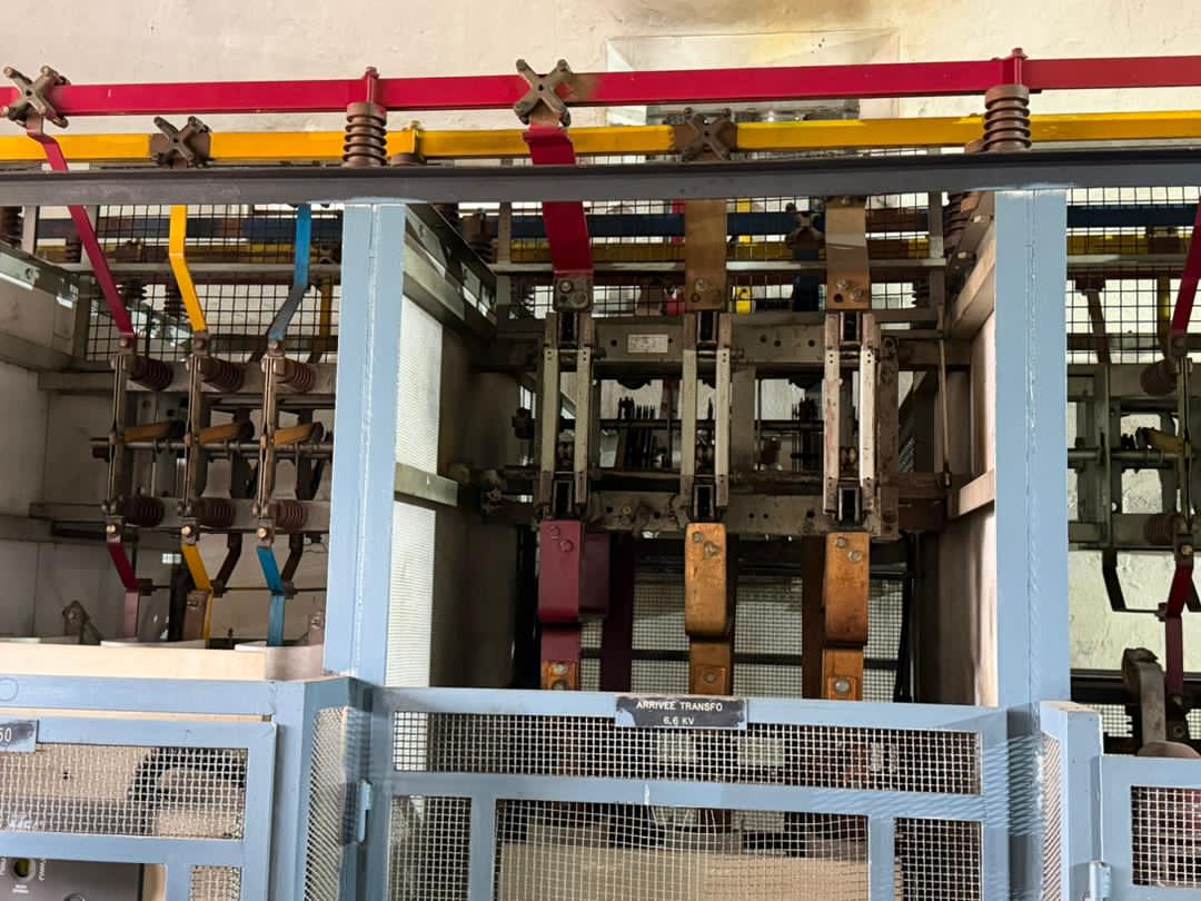 SNEL SA : <a href="/ted_lwamba/">Teddy Lwamba</a> traque les poches noires à Badiadingi

Ce dimanche 28 décembre, le Directeur général de la Société Nationale d’Électricité (SNEL SA), le Prof Dr Ir Teddy Lwamba Muba, a effectué une descente de terrain marathon consacrée à l’amélioration du réseau électrique