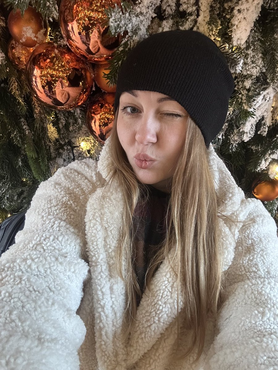 VALERIYA 🎀 tweet media