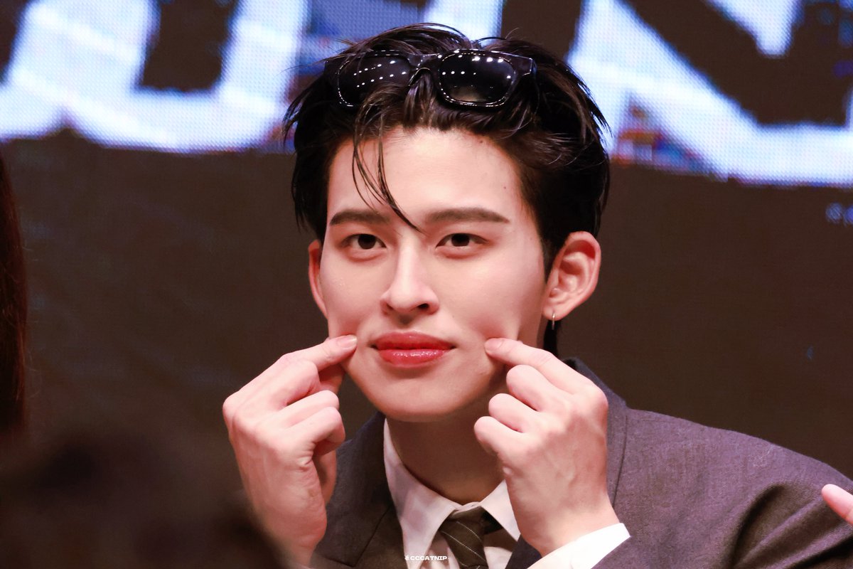 cccatnip__'s tweet image. babyyyyyyy🤏🏻

POND 1ST FANCON NANNING

#PondFanconinNanning
#ppnaravit @ppnaravit