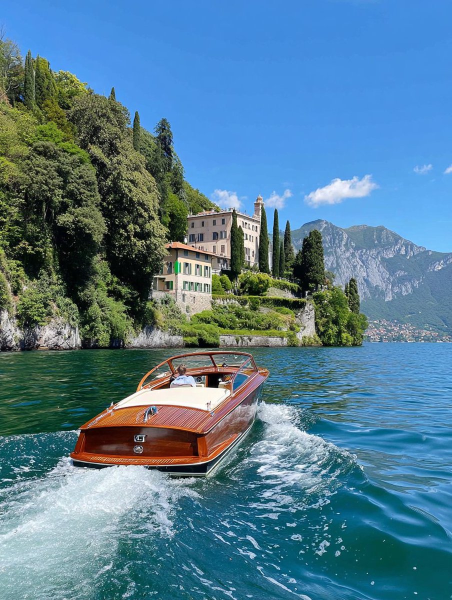 soylebisakinlik's tweet image. Lake Como, Italy