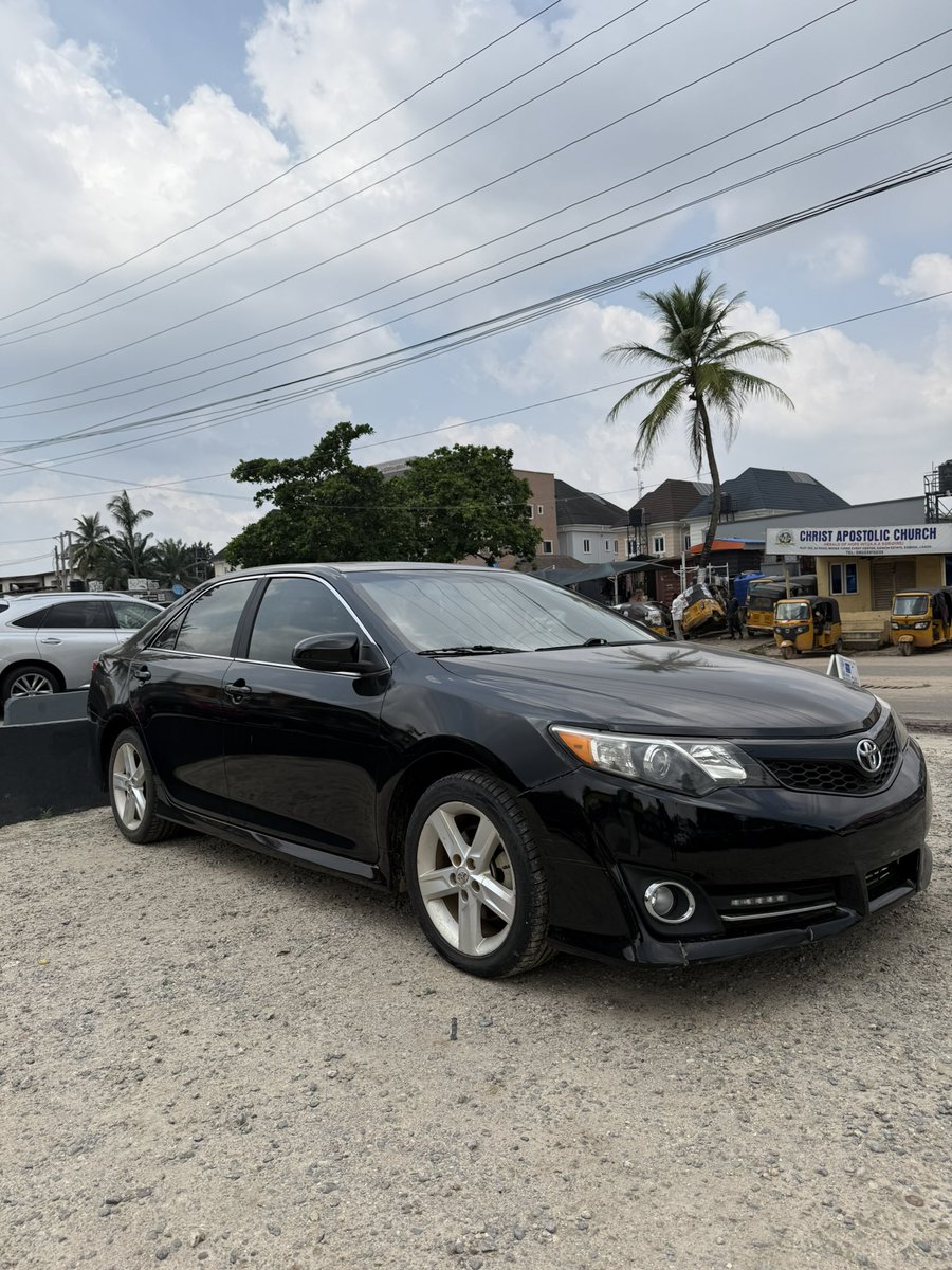 SM_mobility's tweet photo. December Sale !!!
Foreign used 
2014 Toyota Camry SE
14m 
Gowon Estate
Ipaja Lagos state https://t.co/BHrp2t82E3