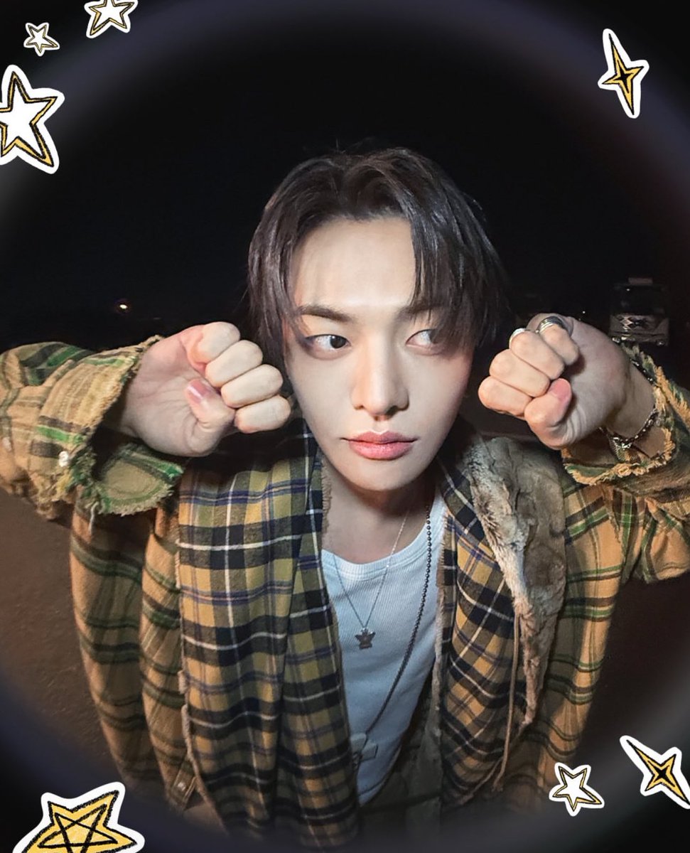 0822_archive's tweet image. handsome cat 😼